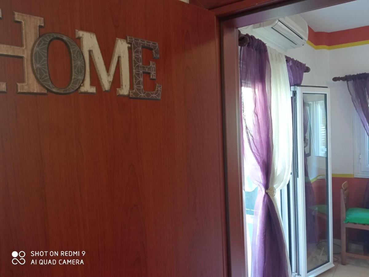 S.D Apartment 2 Лаврион Экстерьер фото